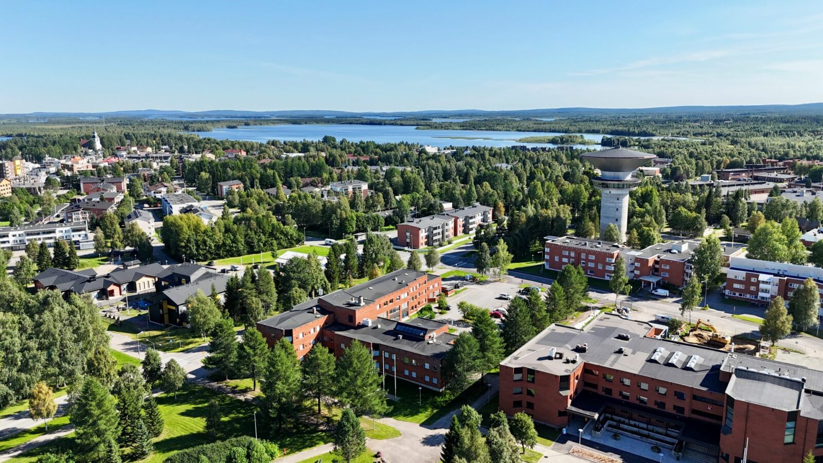 Ilmakuva Kuusamon keskustaajamasta